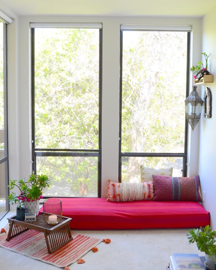 Window Seat Decor Inspiration | Apartment Therapy