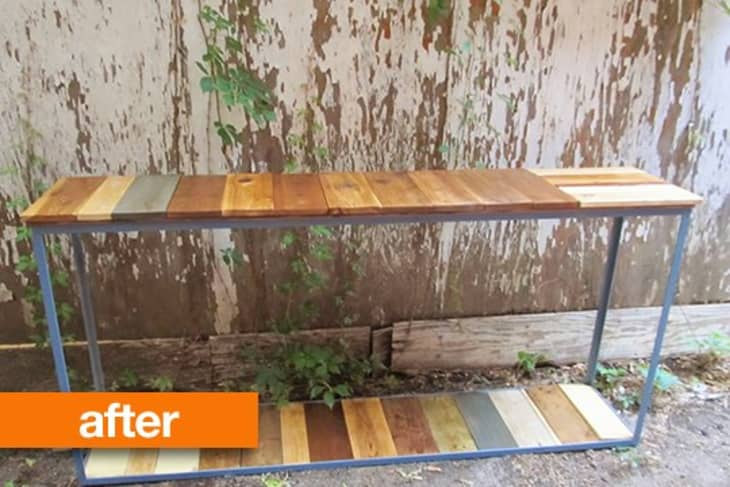 How to use Reclaimed Wood Boards in your interior - Apartment Renovation With Reclaimed Wood Furniture