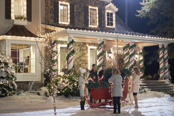 Hallmark Christmas Movies Schedule 2018 | Apartment Therapy