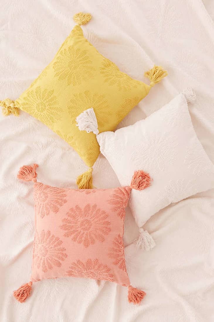 Urban Outfitters Cyber Monday Sale 2017 Best Deals Apartment Therapy