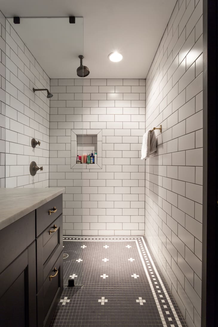 Bathroom Caulk - How Often Should You Replace? | Apartment Therapy