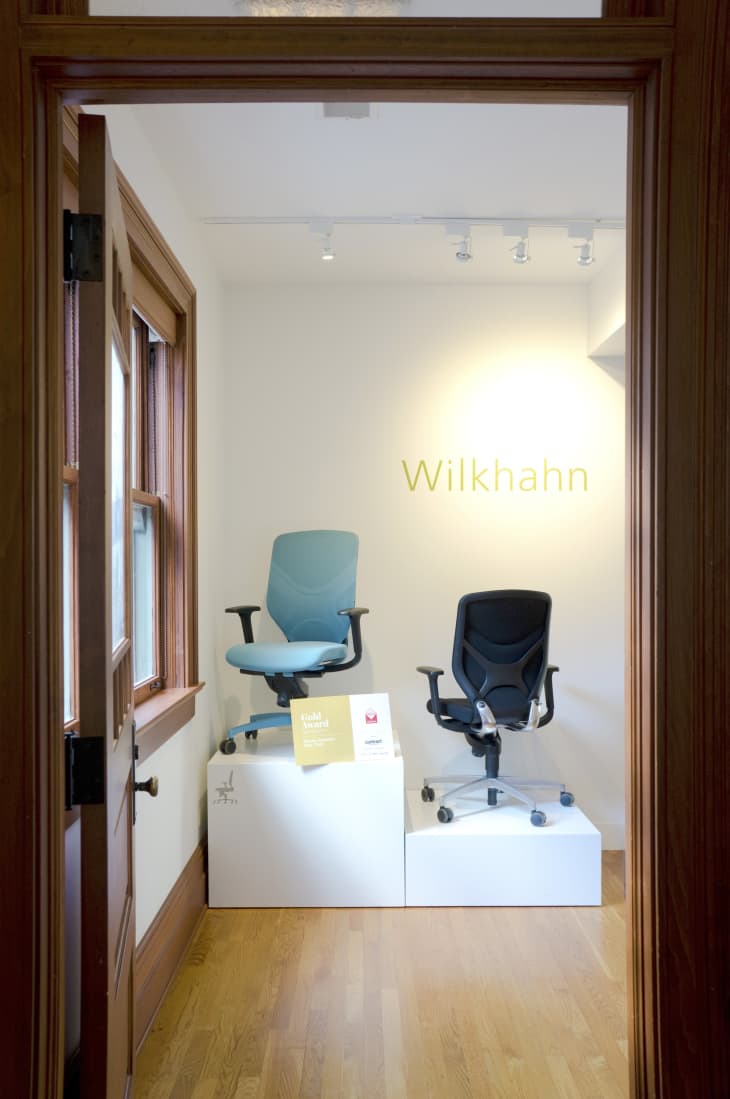 WorkspaceTour: Wilkhahn's Modern Chicago Office | Apartment Therapy