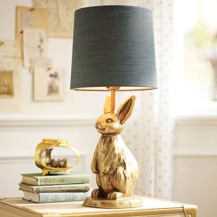 Brass animal 2024 table lamp