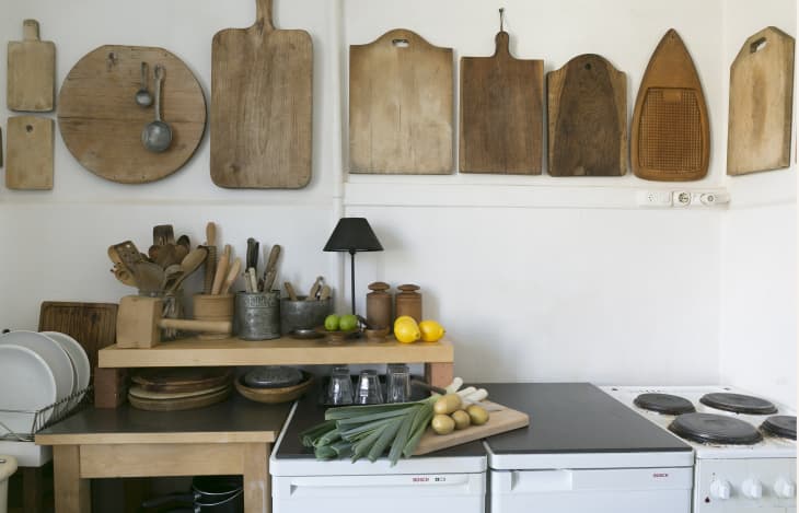 Classic Kitchen Accessories That Will Look Good in Any Home | Apartment ...