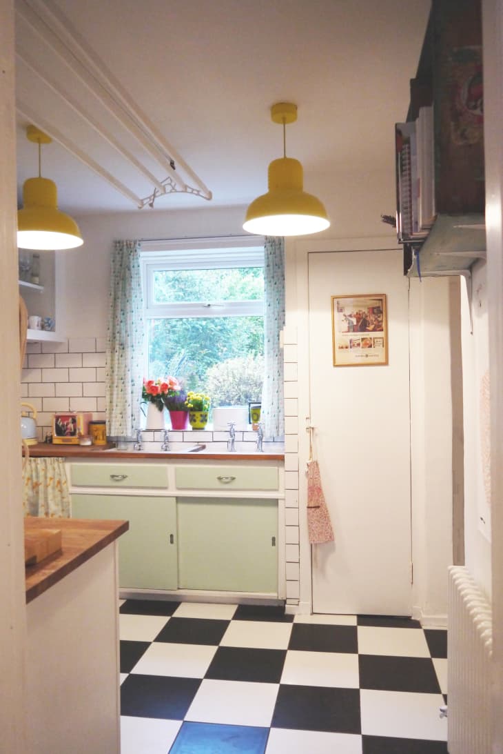 Before & After: 1950’s Kitchen Renovation Gets A Modern Update ...