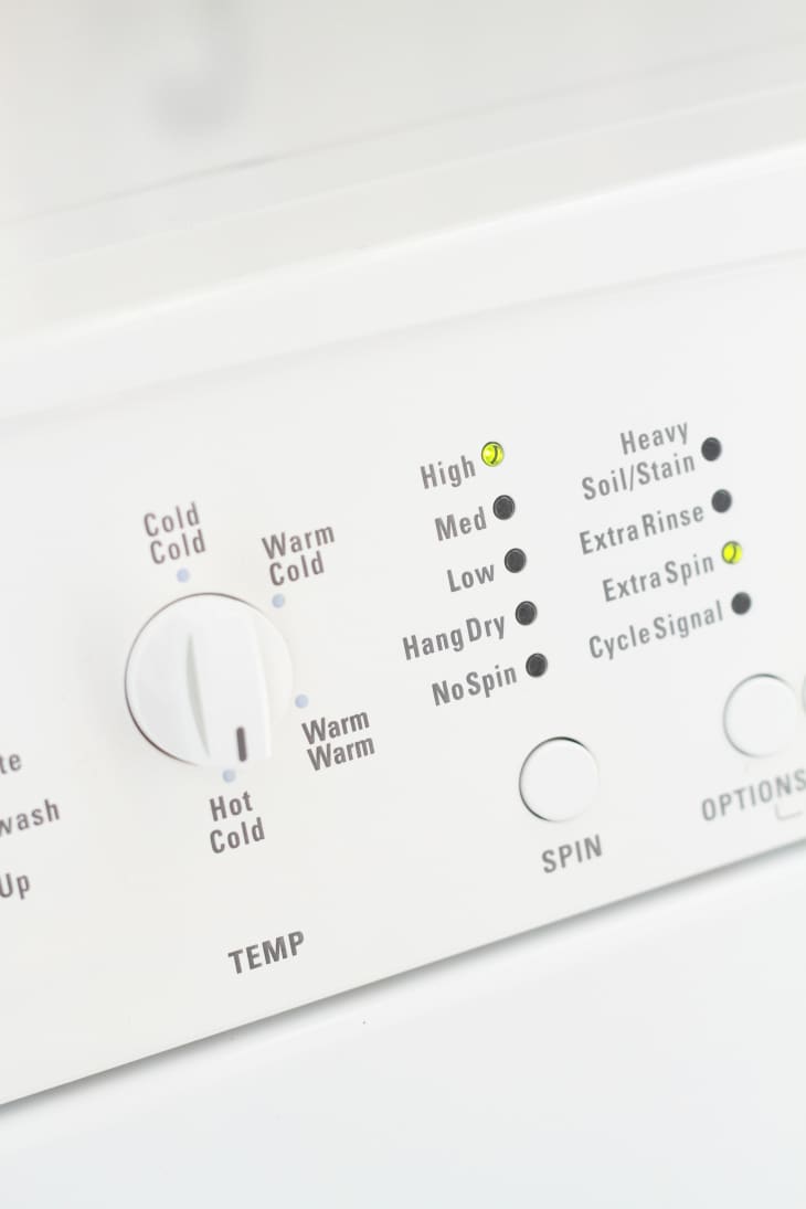 Stop the Smell How to Clean a FrontLoading Washing Machine Apartment Therapy