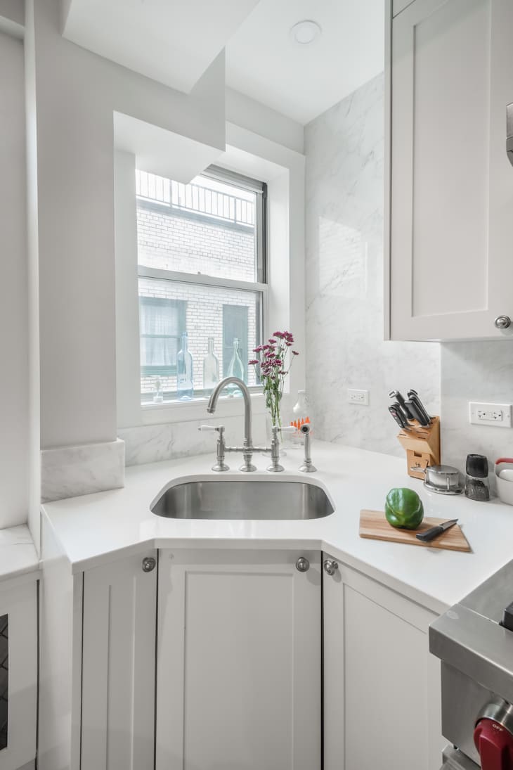 Before & After: This Co-op Renovation is a Book Lover’s Dream ...