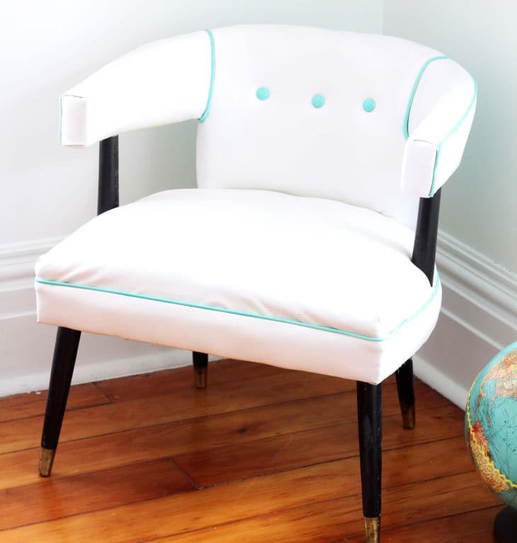 How To Spray Paint Vinyl Upholstery Apartment Therapy