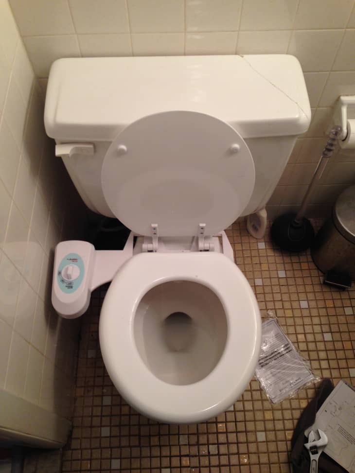 Under100 Toilet Seat Bidets Reviews & Installation Info Apartment