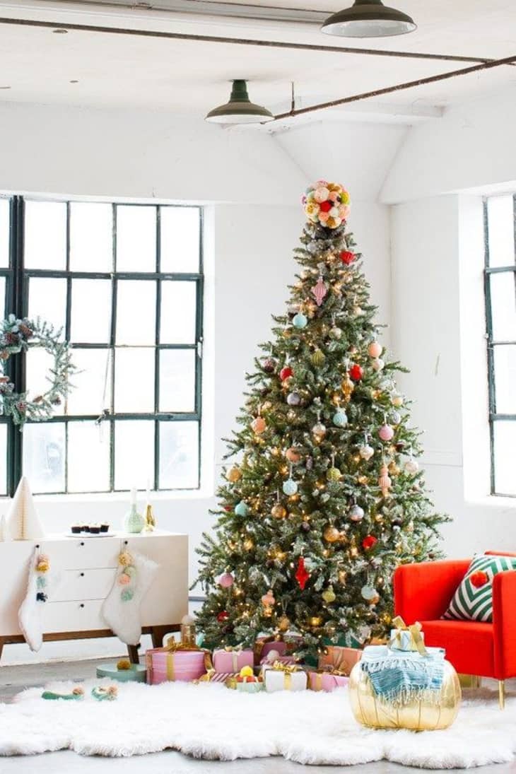 Christmas Tree Decorating Ideas to Try | Apartment Therapy