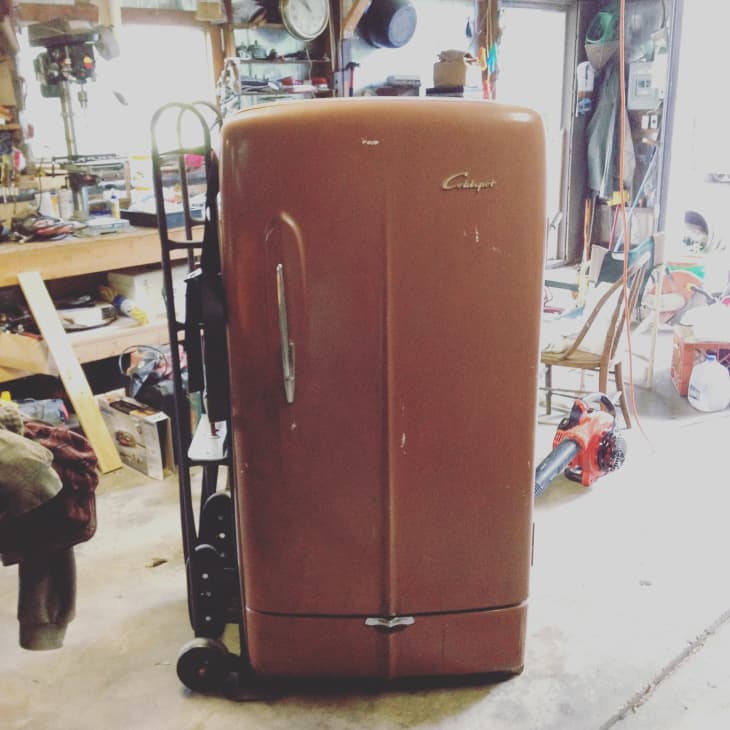 How To Paint a Refrigerator Tips & Photo Tutorial Apartment Therapy