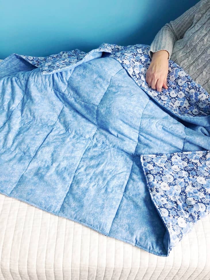The Best DIY Weighted Blankets | Apartment Therapy
