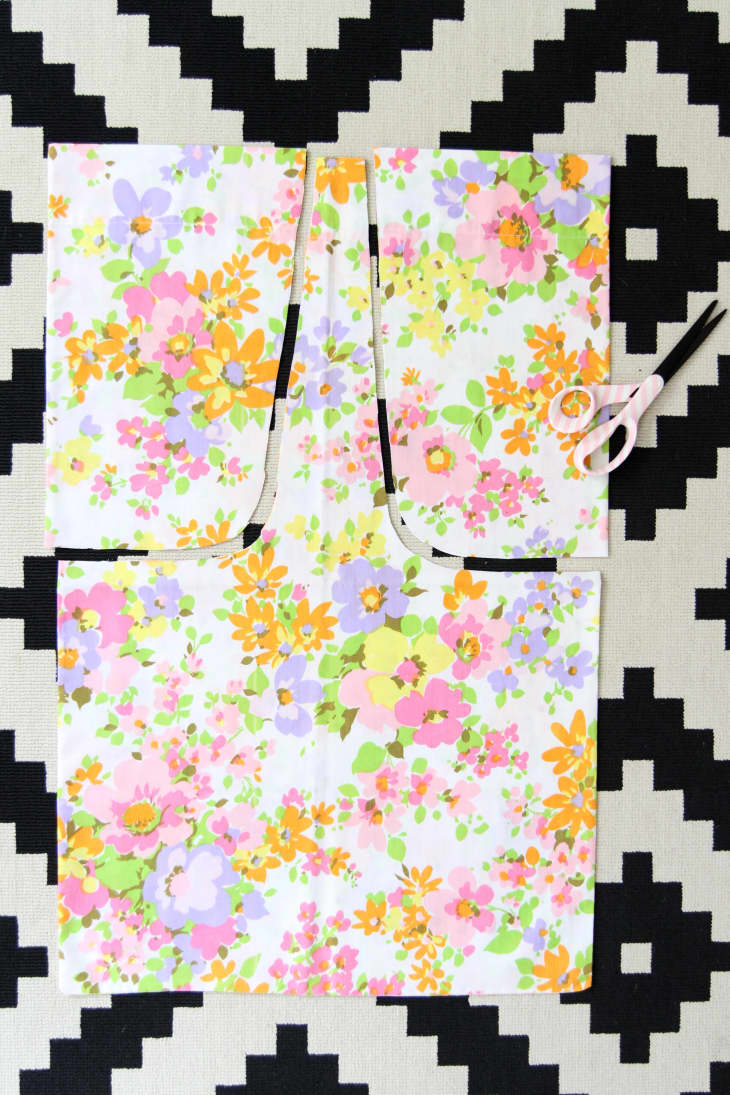 How To Make a NoSew Tote Out of a Pillowcase Apartment Therapy