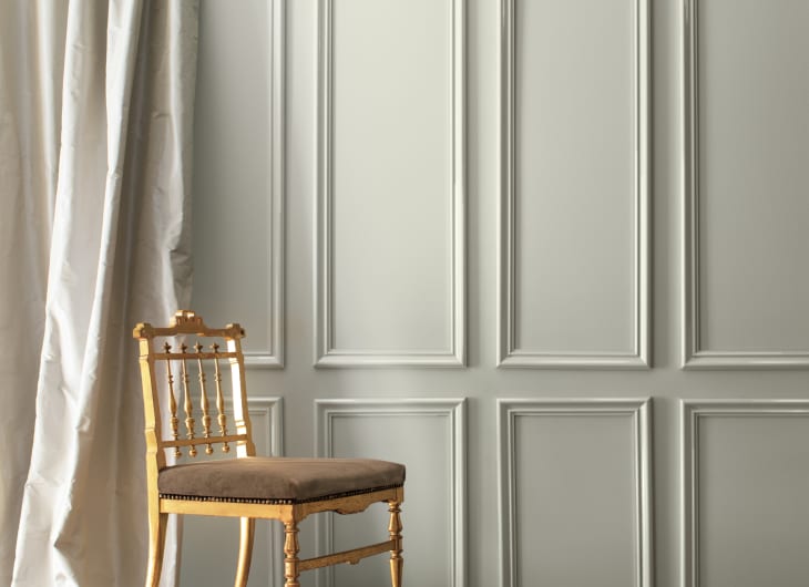 Benjamin Moore 2019 Color of the Year Metropolitan Gray | Apartment Therapy