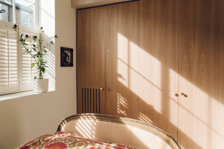 how-to-arrange-a-500-square-foot-apartment-apartment-therapy