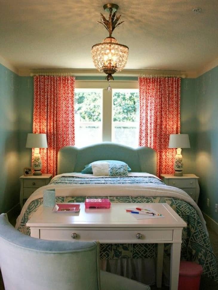 Bedroom with one outlet window