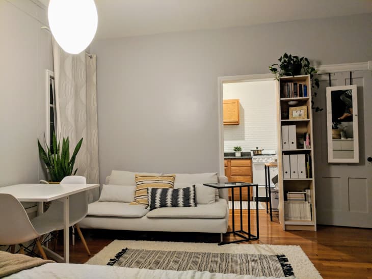 Tiny Space Living in a New York Studio Apartment | Apartment Therapy