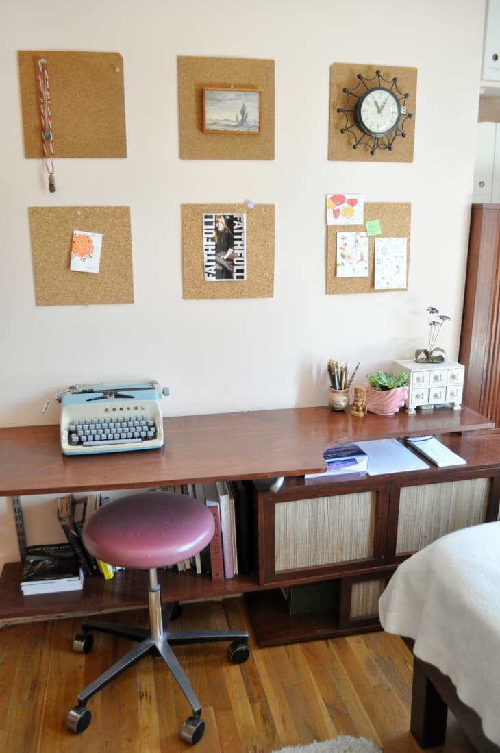 House Tour Vintage Eclectic Manhattan Apartment Apartment Therapy