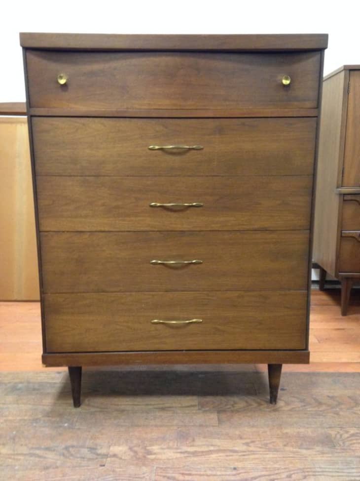 10 EasytoFind Secondhand Staples (and How To DIY These Thrift Store