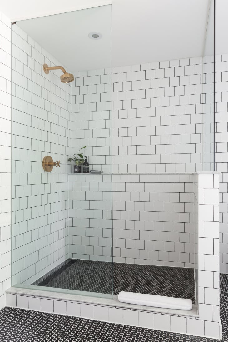 Bathroom Caulk - How Often Should You Replace? | Apartment Therapy
