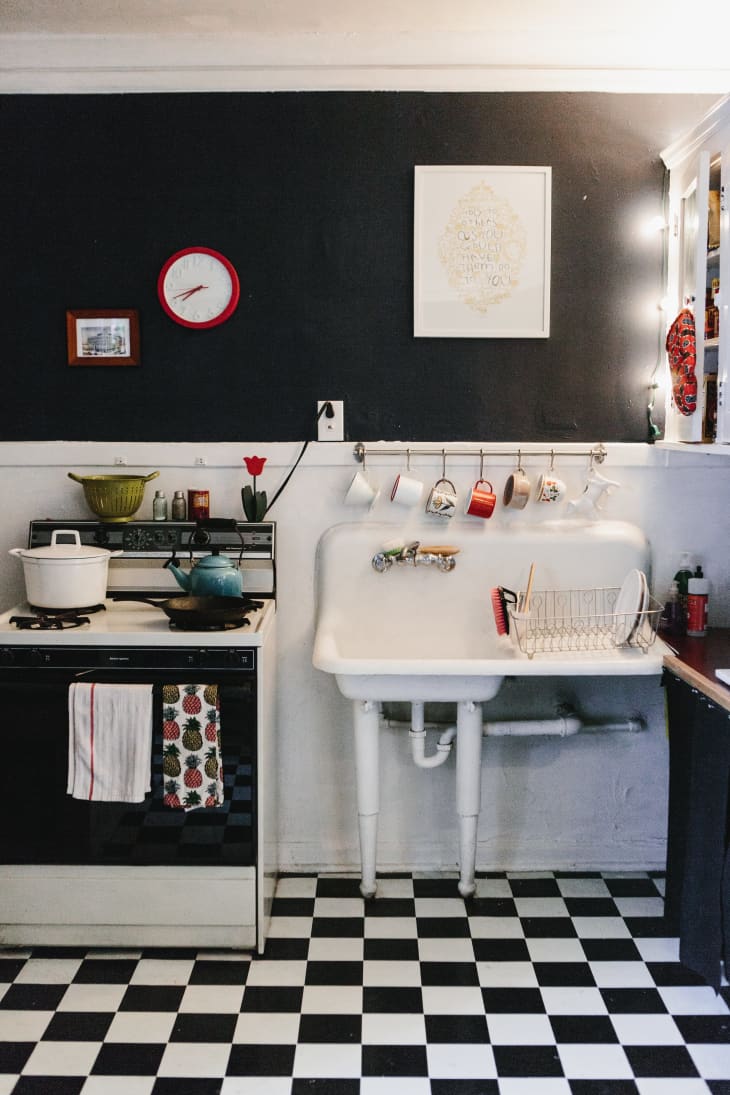 30 Retro Kitchens to Inspire Your Design | Apartment Therapy