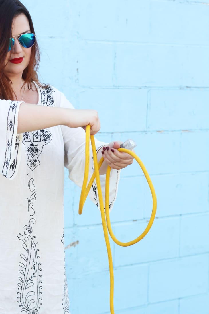 Best Ways to Wrap an Extension Cord for Storage Apartment Therapy