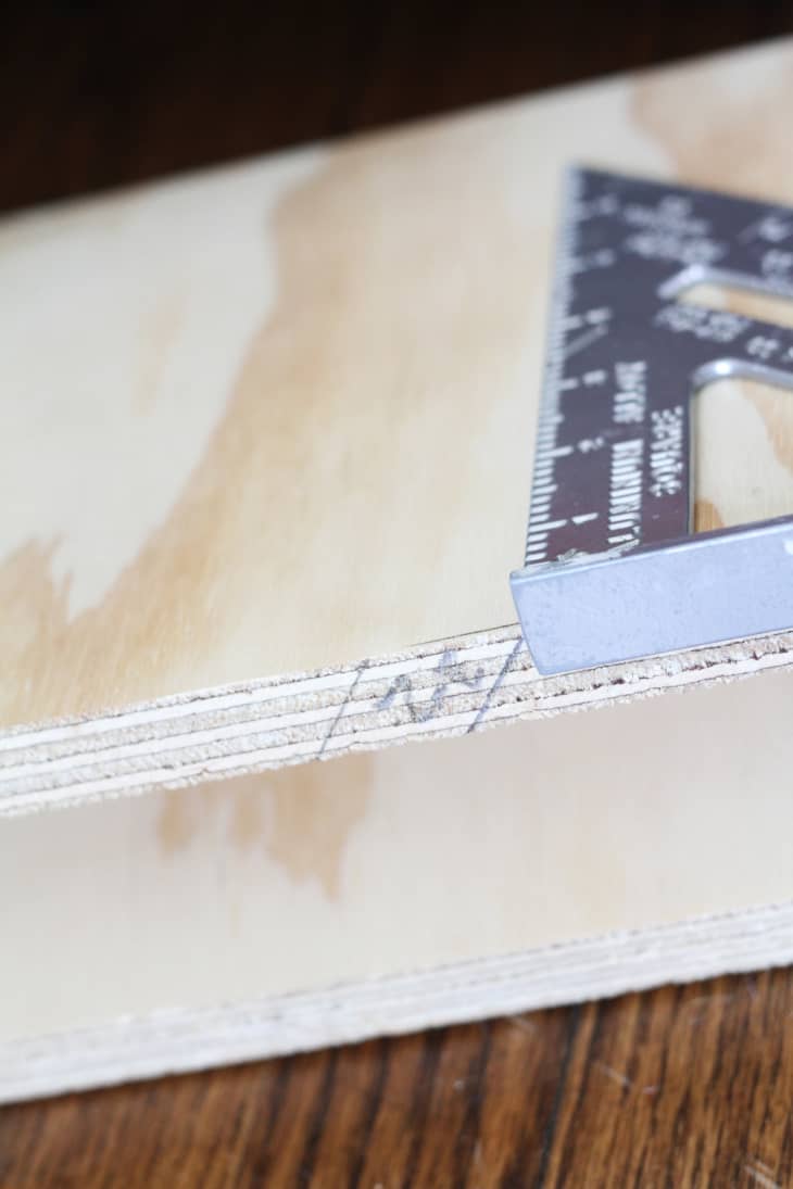 How To Customize Bookshelves With Diagonal Shelf Inserts Tutorial Apartment Therapy