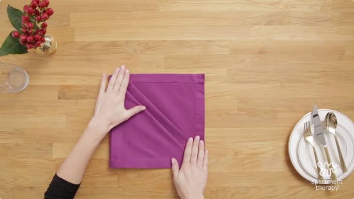 3-Fold Napkins Are Essential For Any Table - Video | Apartment Therapy