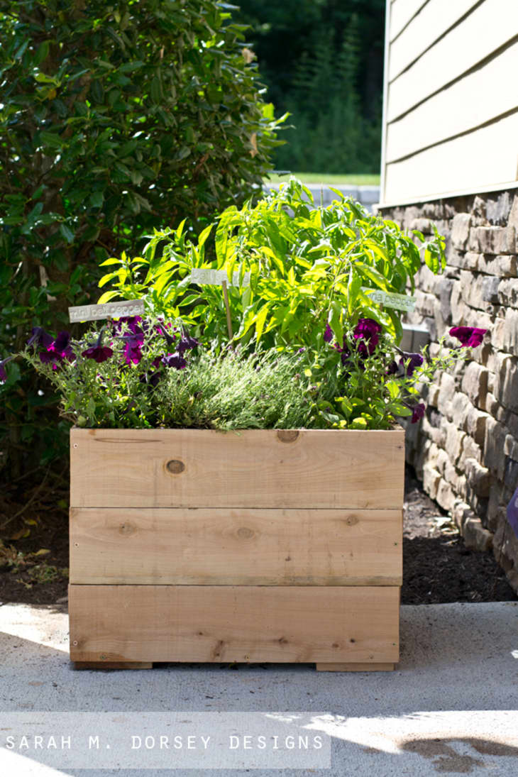 10 DIY Projects to Transform Your Outdoor Space This Weekend ...