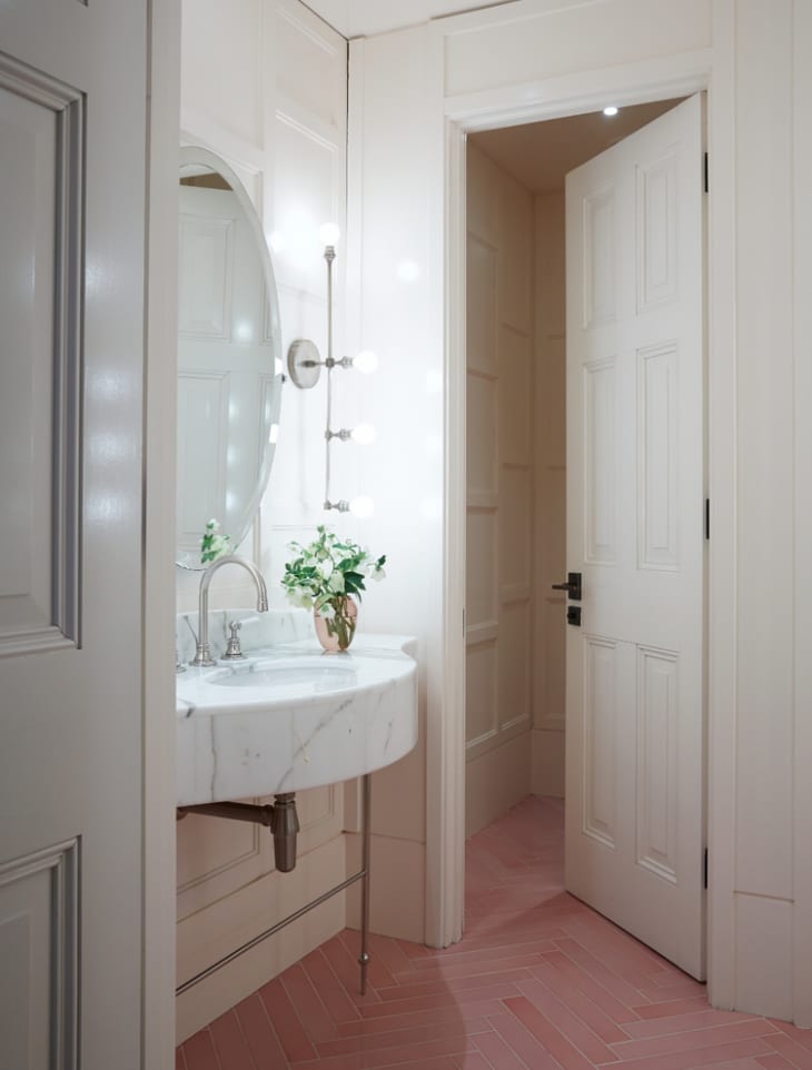 9 Modern (& Sophisticated) Pink Bathrooms | Apartment Therapy