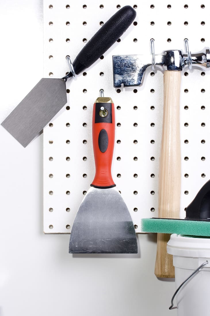 Get Your Garage Organized, Finally! What to Keep and What to Toss