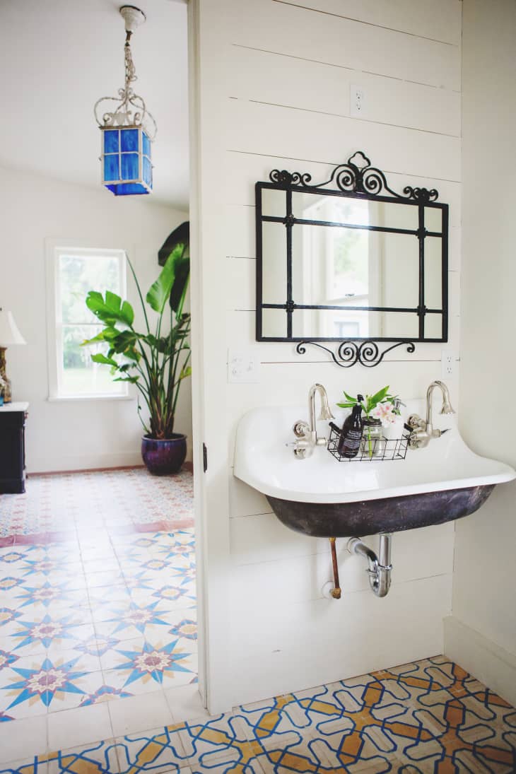 Hotel Tour: Dreamy, Rustic Modern Vintage Inn Style | Apartment Therapy