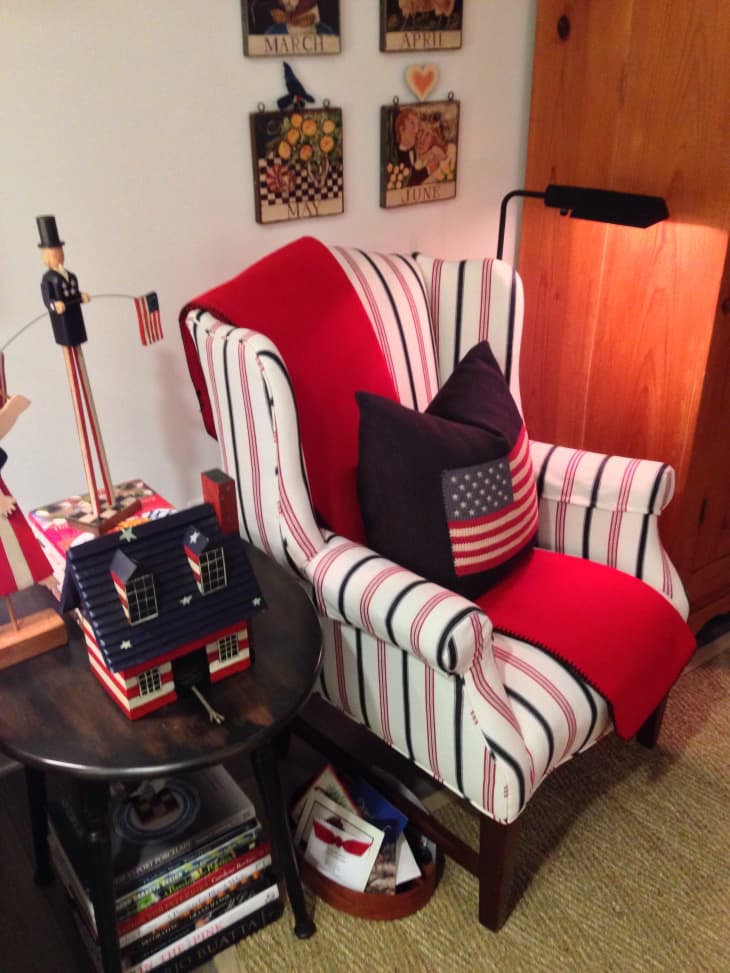 Stanley’s Americana Studio Apartment Therapy