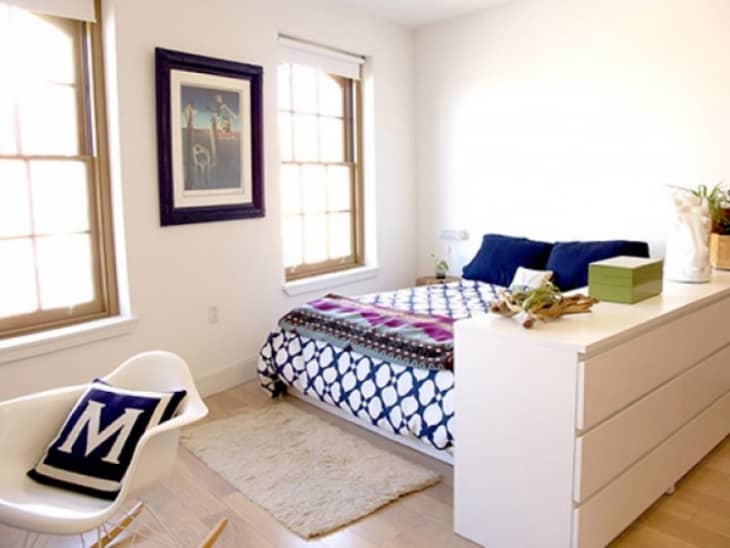 How to Create a Separate Bedroom in a Studio Apartment Apartment Therapy