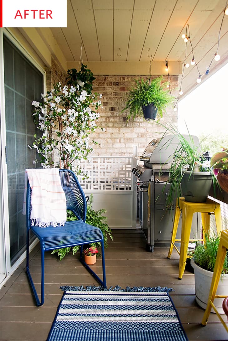 Small Balcony Outdoor Seating Area Design Photos | Apartment Therapy