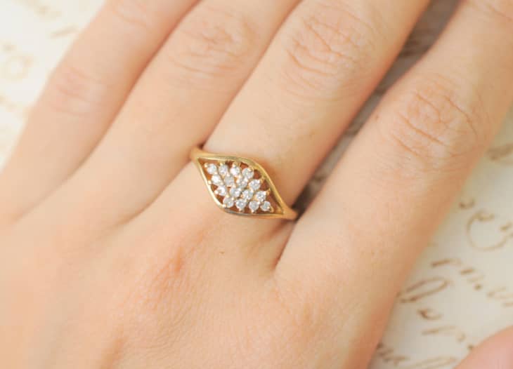 15 BudgetFriendly Modern Engagement Rings Apartment Therapy