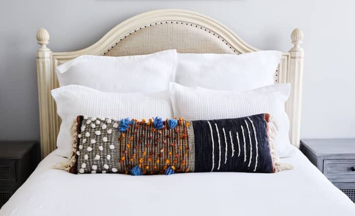 Decorative bed outlet pillows