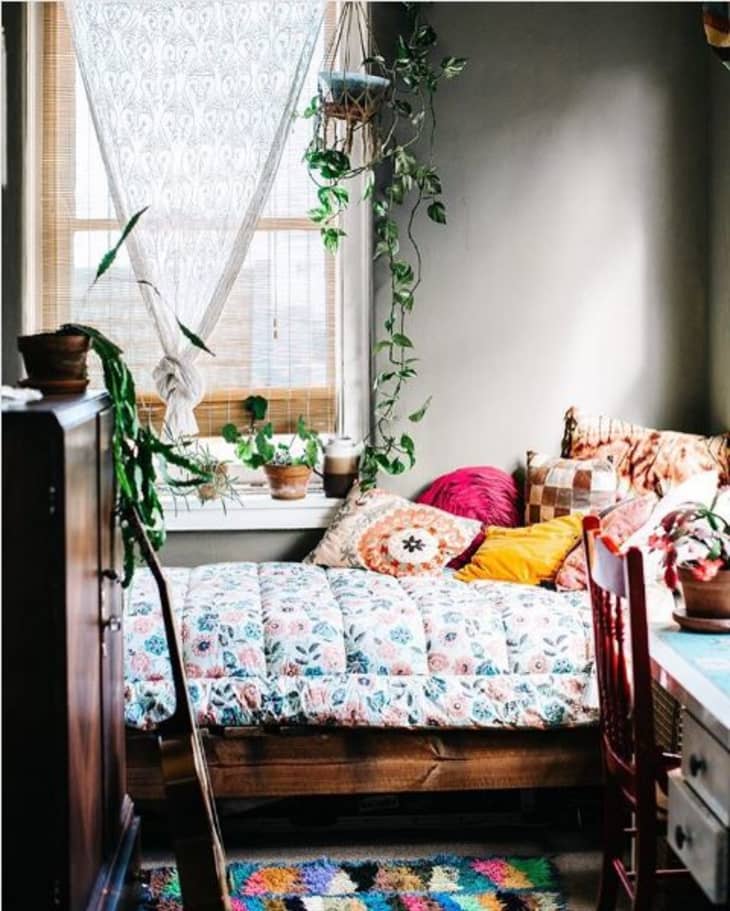 How to Create a Cozy Bedroom | Apartment Therapy