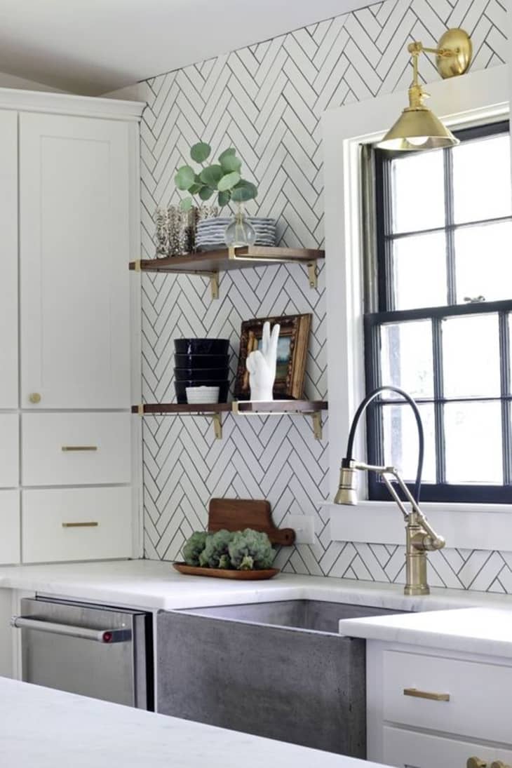 Inexpensive & Timeless Kitchen Backsplash Ideas | Apartment Therapy