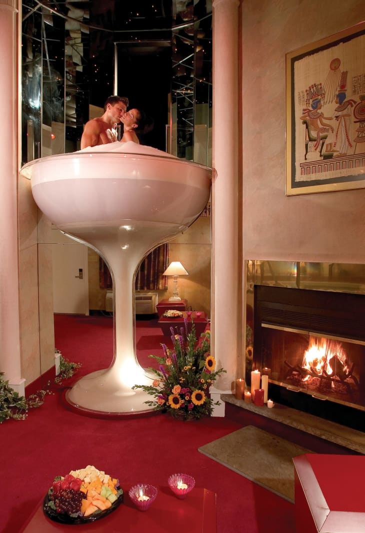 the-rise-and-fall-of-the-heart-shaped-hot-tub-apartment-therapy