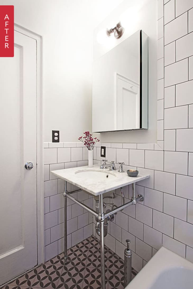 Before & After: A Tiny Vintage Bathroom Gets a Fresh Look | Apartment ...