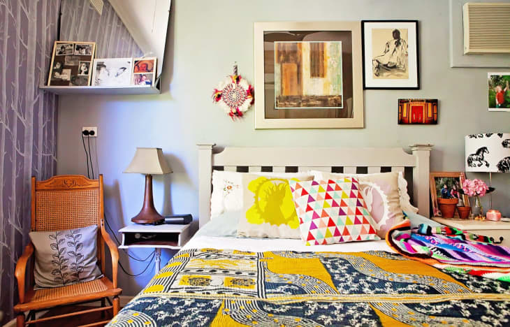 Colorful Bedding Design Ideas - Non-White Bedding | Apartment Therapy