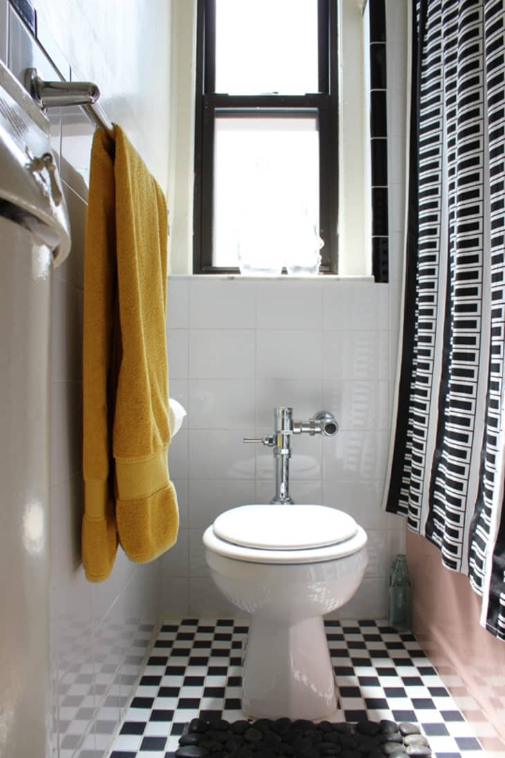 9 Ways to Transform Your Completely Average Bathroom – Without