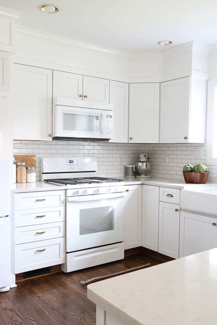 Shaker Cabinet Inspiration & Resources for the Kitchen | Apartment Therapy