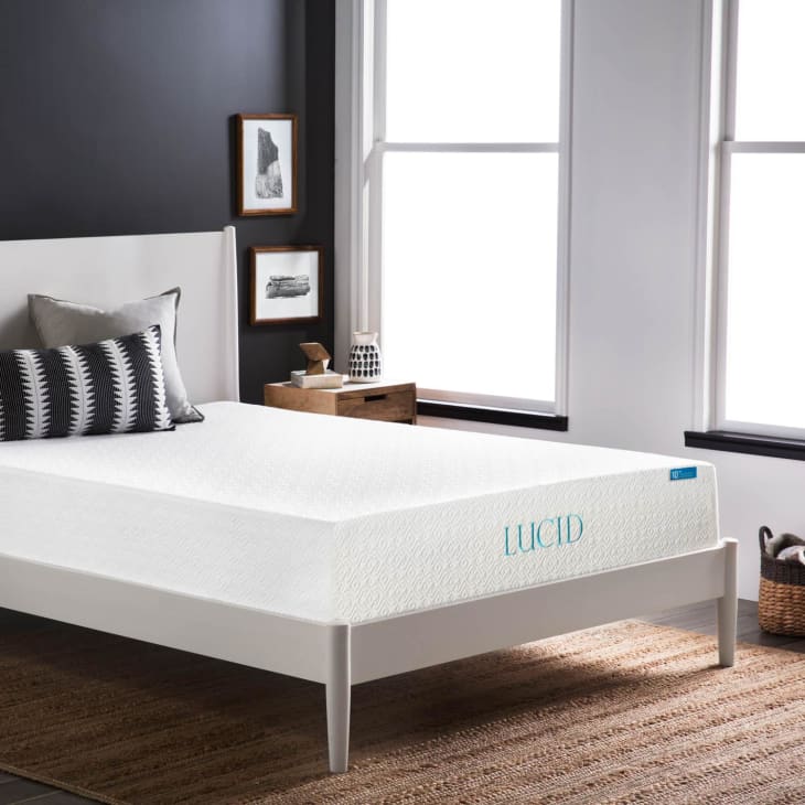 The Best Mattress Deals At Walmart For Presidents Day | Apartment Therapy