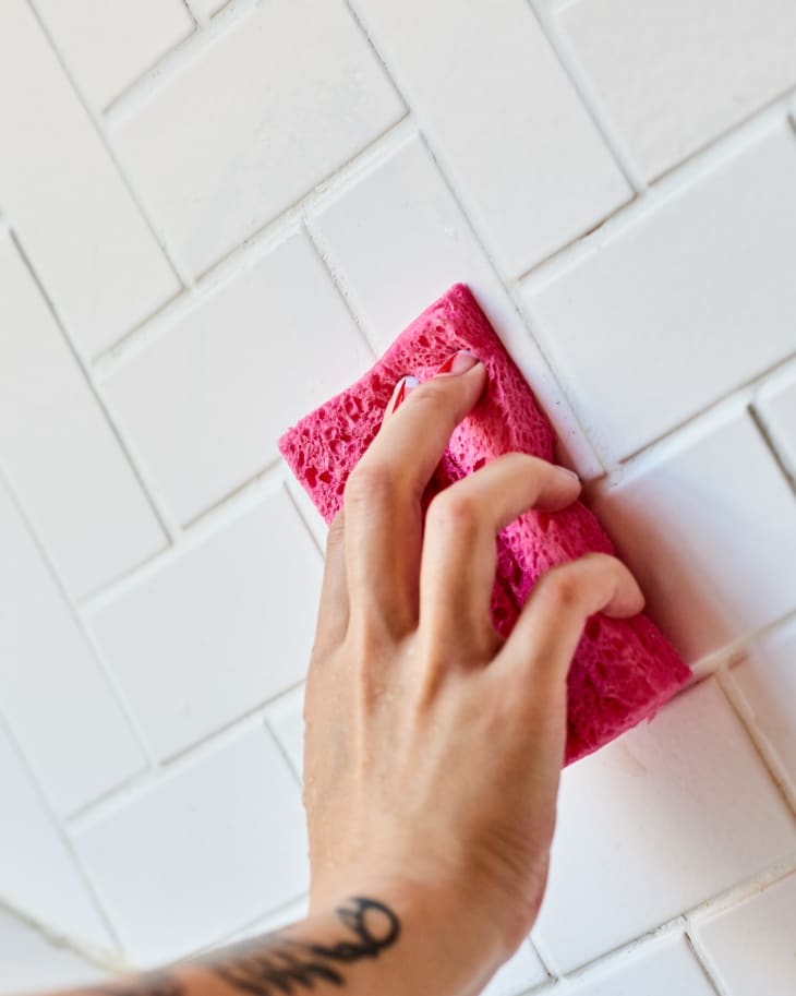 8 Uses for OxiClean Around Your Home Apartment Therapy