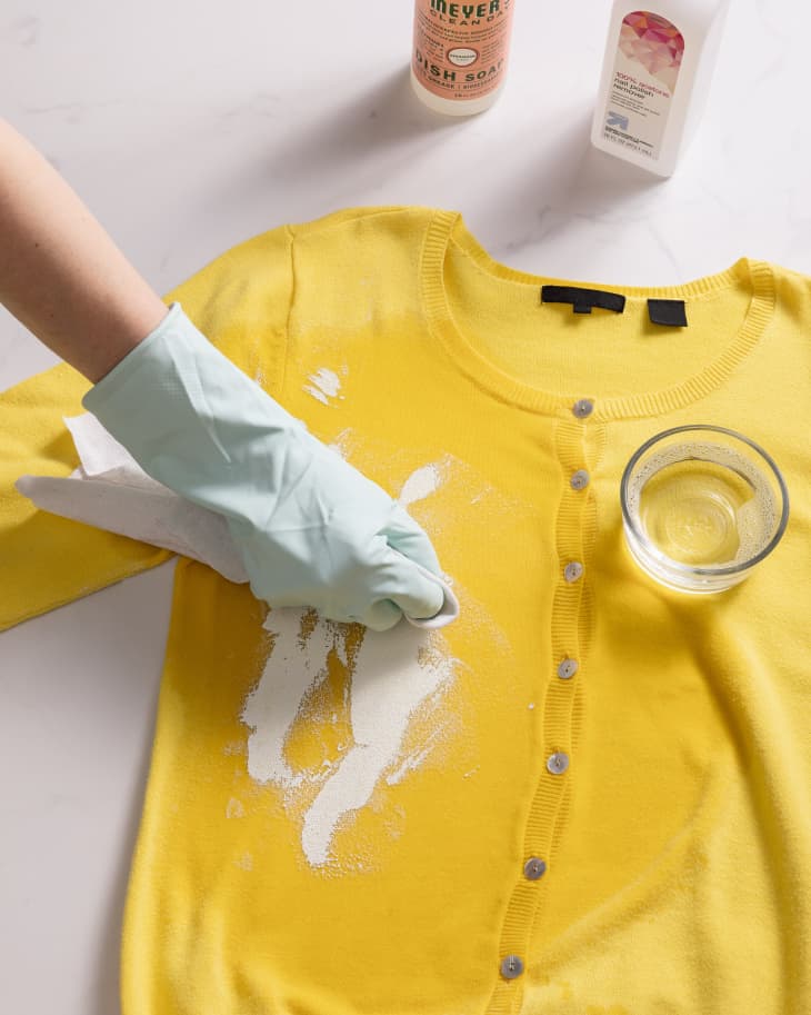 How to Get Paint Out of Clothes 4 Ways to Remove Paint Stains