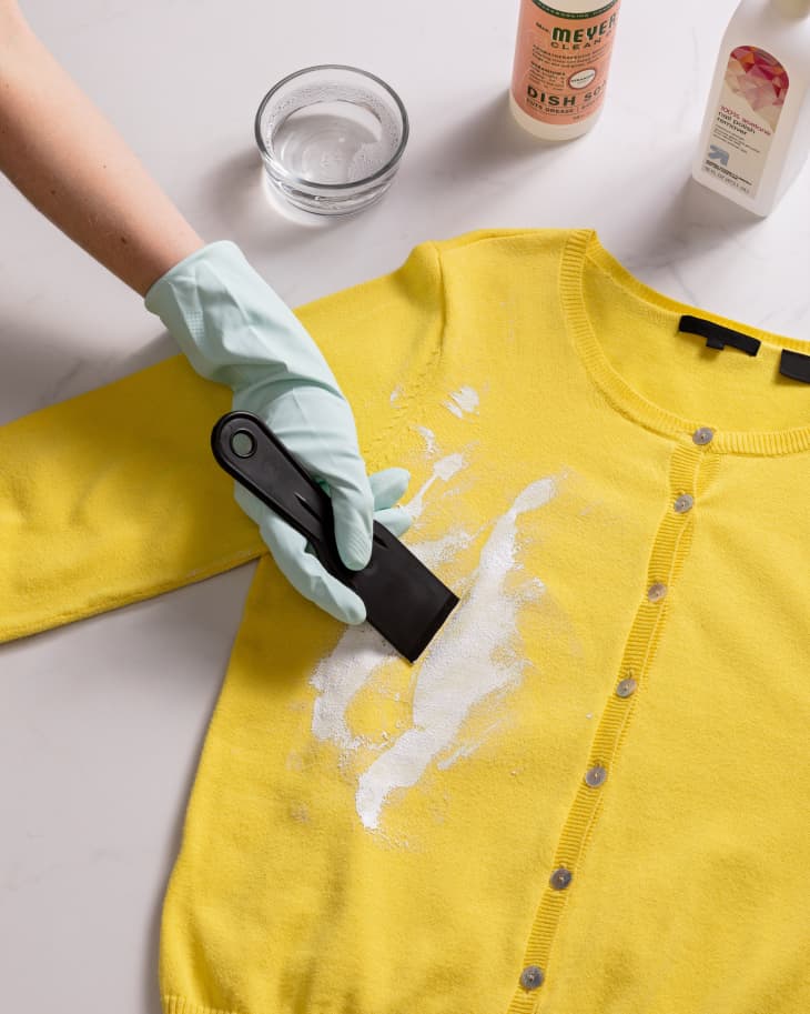 How to Get Paint Out of Clothes - 4 Ways to Remove Paint Stains