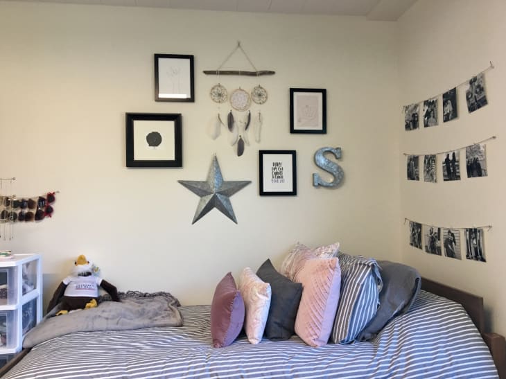 How to Create a Gallery Wall In Your Dorm | Apartment Therapy