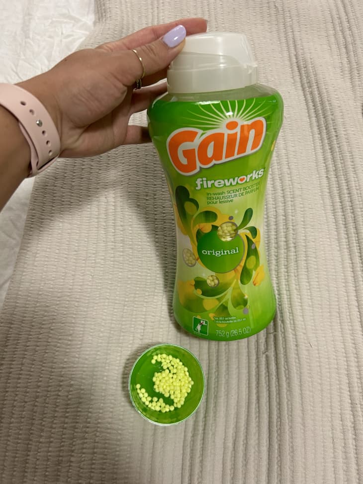 Gain Fireworks Laundry Booster Beads Review Tackles Odors Apartment